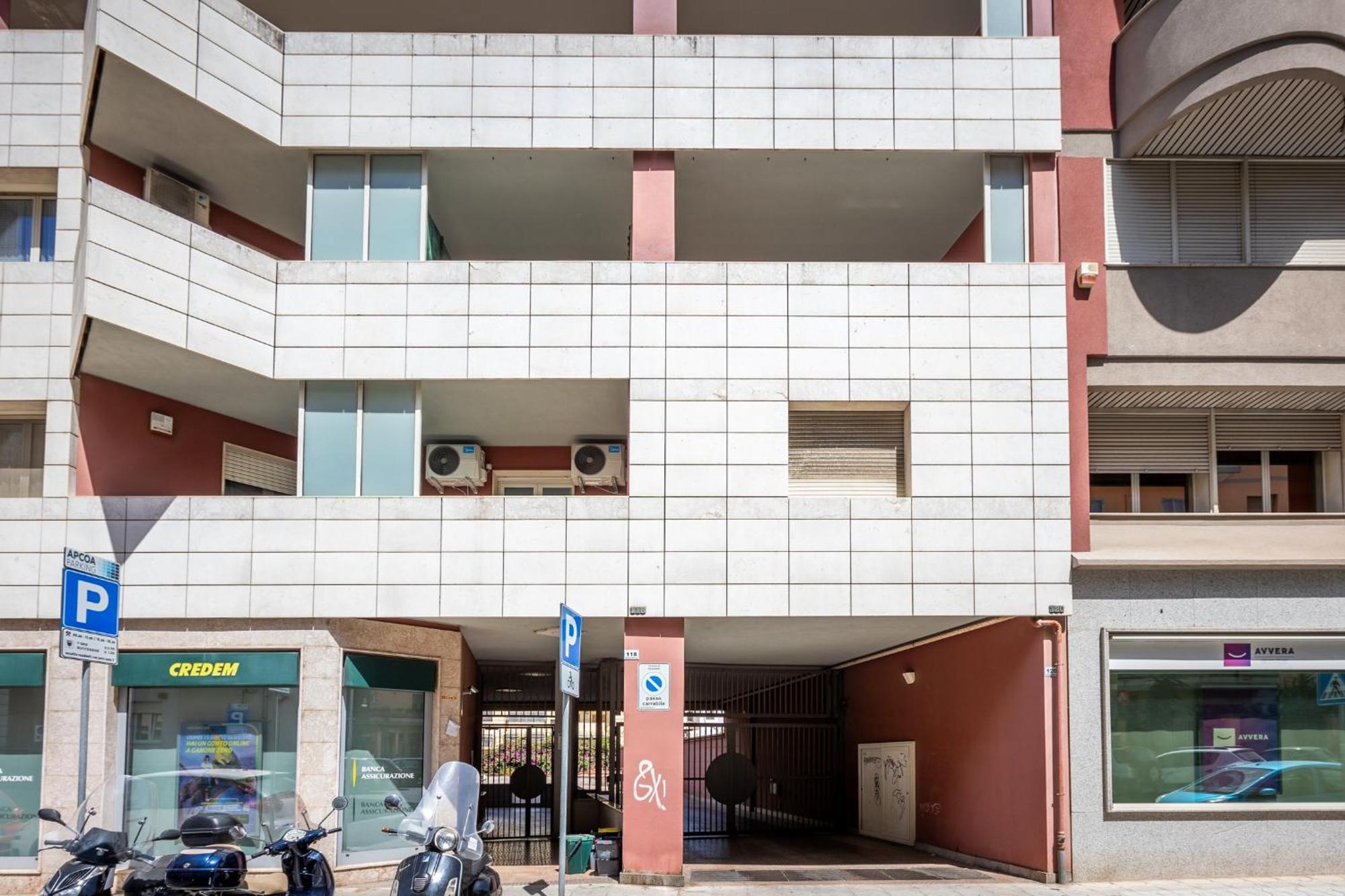 Fior Di Loto Central Cagliari Exterior photo