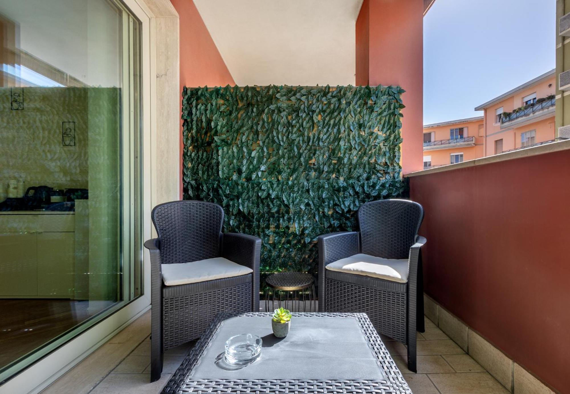 Fior Di Loto Central Cagliari Exterior photo